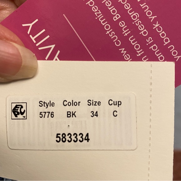 34C NWT Barely There PushUp Hanes Customized Lift Silver detail between cup Bra - Picture 12 of 13